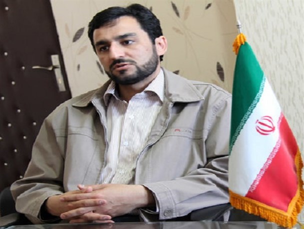 ابزار هنر را در ترویج فرهنگ استکبارستیزی بکار ببریم