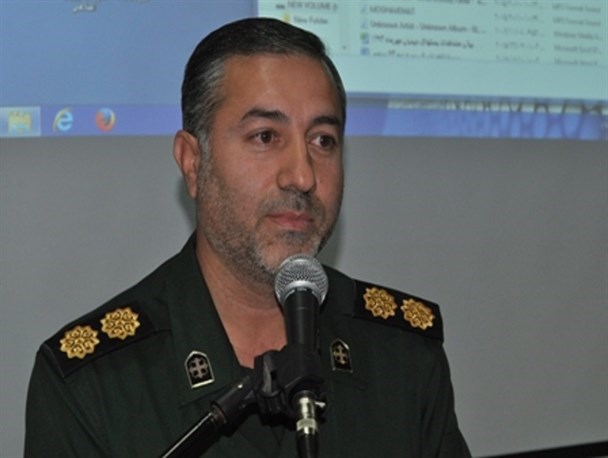 تسخیر لانه جاسوسی فساد آمریکا را آشکار کرد/نه گفتن به دشمن جهاد کبیر است