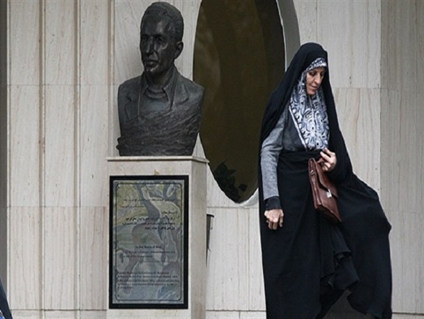 احتمال انتخاباتی بودن سفرهای اخیر معاونت امور زنان