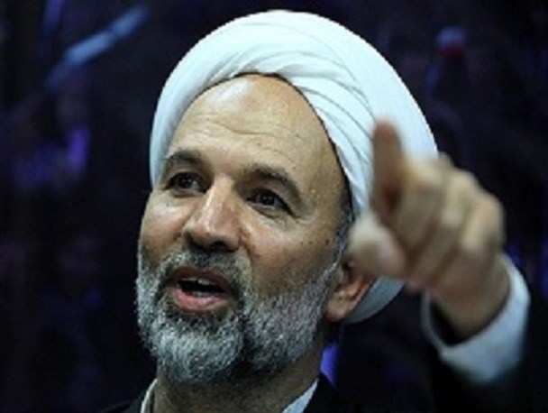امروز خود مذاکره کنندگان، دلواپس شده اند/ درخت گلابی برجام، 10 سال طول می کشد، میوه دهد