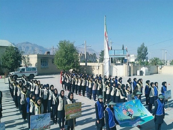 مراسم افتتاحیه المپیاد ورزشی در دبیرستان های نی ریز به روایت تصویر
