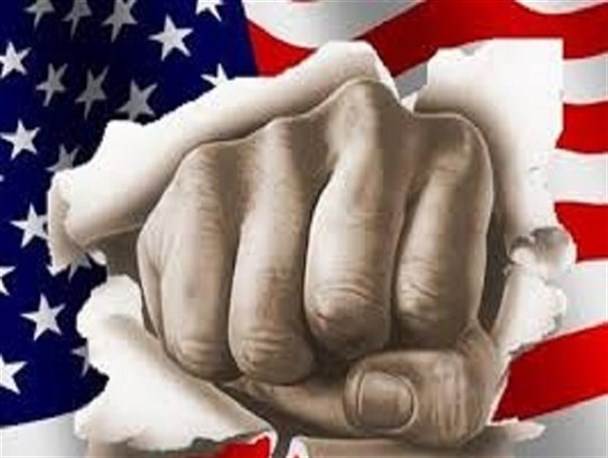 نفی استکبار و استکبارستیزی در جوهره انقلاب اسلامی است