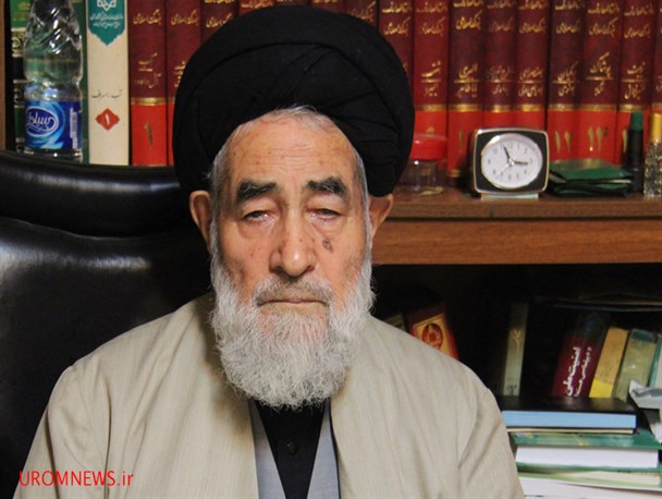 تصور برقراری ارتباط با آمریکا و حل مشکلات کشور خیال باطلی بیش نیست