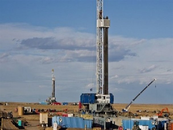 امیدها با به آب رسیدن چاه ژرف شماره سه در منطقه سیستان زنده شد/ گشایش قفل خشکسالی با همت دولتی از جنس مردم