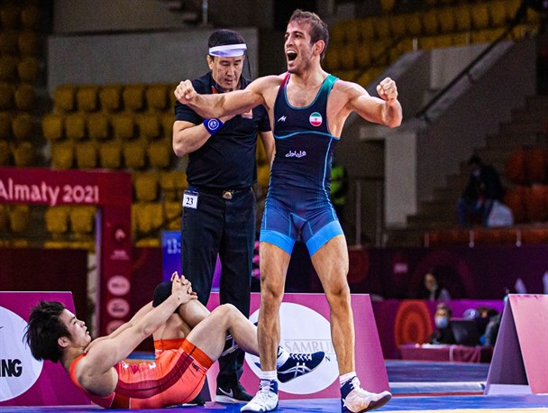 کشتی زیر 23 سال قهرمانی جهان| 3 فرنگی کار ایران به نیمه نهایی راه یافتند