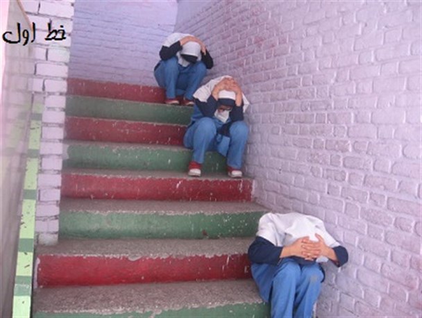 تصاویر/ برگزاری مانور زلزله در دبستان سیزده آبان زاهدان