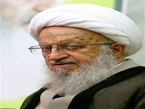 انتقاد آیت الله مکارم شیرازی از منفی بافی درباره جایگاه مسجد جمکران