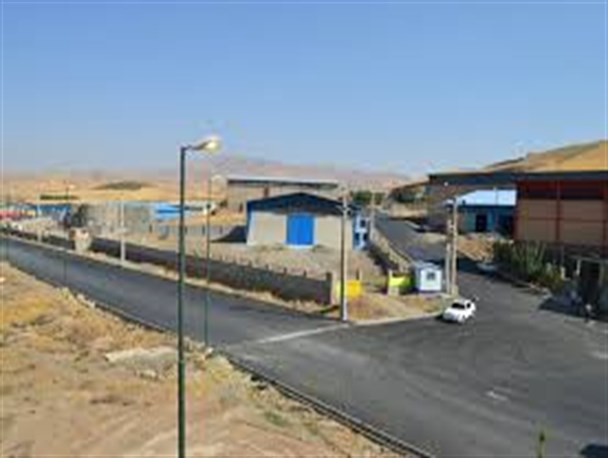 بساط گسترده مشاغل مزاحم و روزگار سالخورده شهرک صنعتی کامیاران