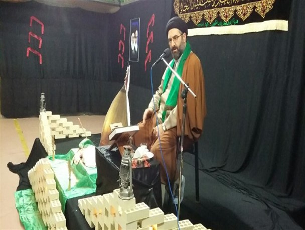 خداوند وعده داده است که وقتی حق و باطل در کنار هم باشد حق بر باطل غالب می شود