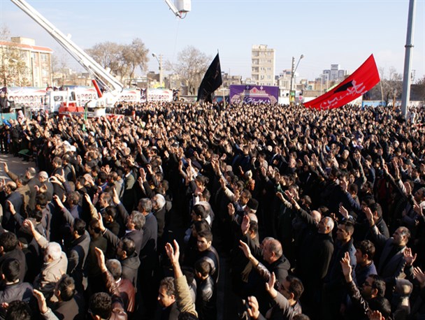 تجمع بزرگ اربعین حسینی در خوی برگزار شد