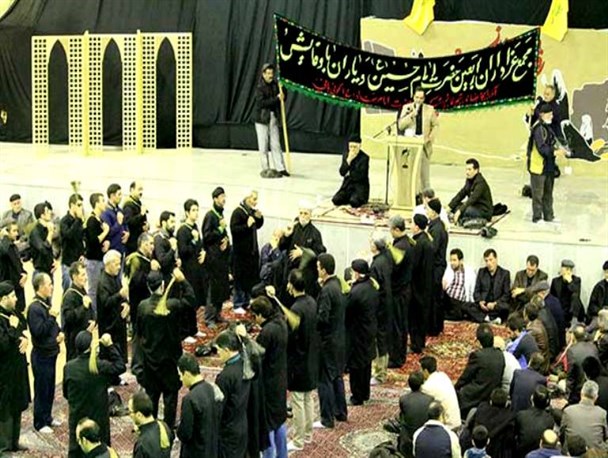 اجتماع عزاداران تُرک‎زبان قائم‎شهر در روز اربعین/تصاویر