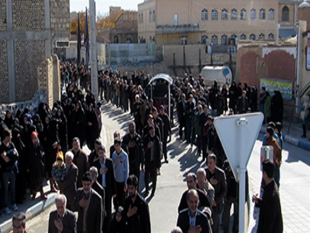 اجتماع عظیم اربعین حسینی در مبارکه/ تصاویر