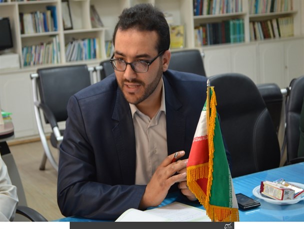 برخی مسئولان انگار قرن هاست بین مردم زندگی نمی کنند/ دولتی ها باید در خصوص حادثه قطار به مردم پاسخ دهند