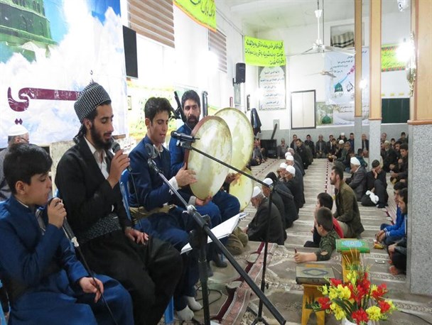 مراسم مولودی خوانی در مسجد جامع دهگلان برگزار شد