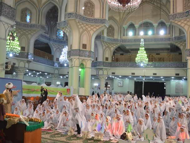 آیین جشن عبادت 400دانش آموز در آستان مقدس حضرت عبدالعظیم(ع) برگزار شد