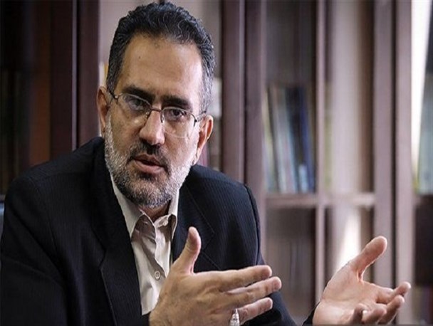 وزارت امور خارجه می بایست در قبال خروج آمریکا از برجام مواضع قاطعی اتخاذ کند/راه برون رفت از مشکلات فعلی ادامه خط مقاومت است
