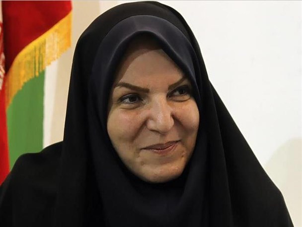 بودجه ۹۸ را با دلار ۵۲۰۰ تومانی می‌بندند/ احتمال ورشکستگی بنگاه‌های کوچک و متوسط تا پایان آذر