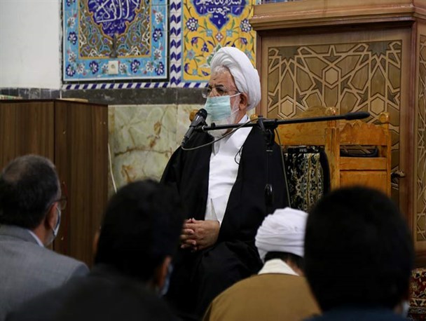 مسائل فرهنگی در کنار اقدامات عمرانی مدنظر مسئولان استان یزد باشد/ برنامه ریزی دشمن برای تمام ابعاد زندگی ما به ویژه بنیان خانواده