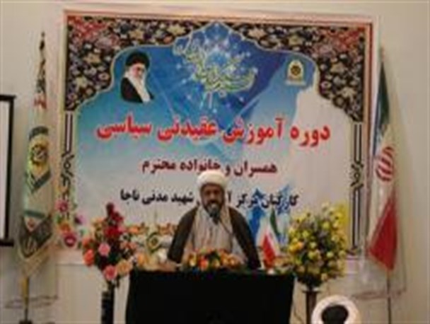 "خدامحوری " رمز موفقیت خانواده هاست