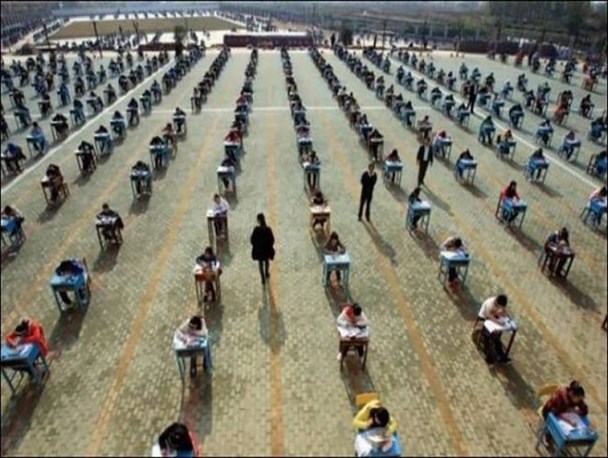 معضل تقلب در امتحانات/ کاریکاتور