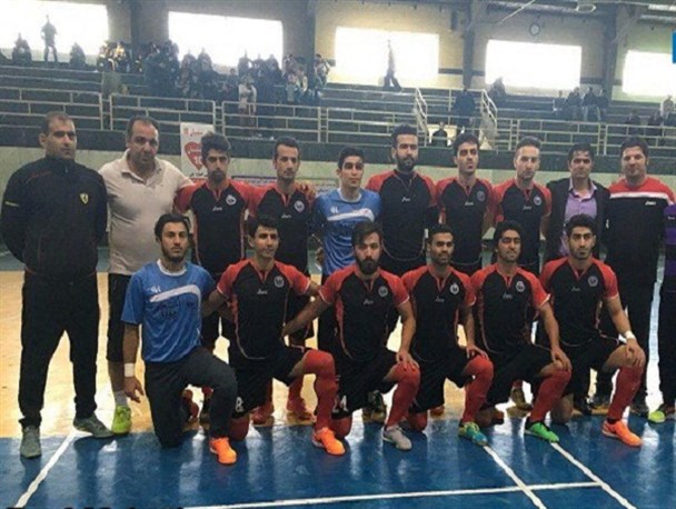 نماینده نکا از پس مهمان شیرازی بر نیامد/ شهروند، همچنان در آرزوی برد