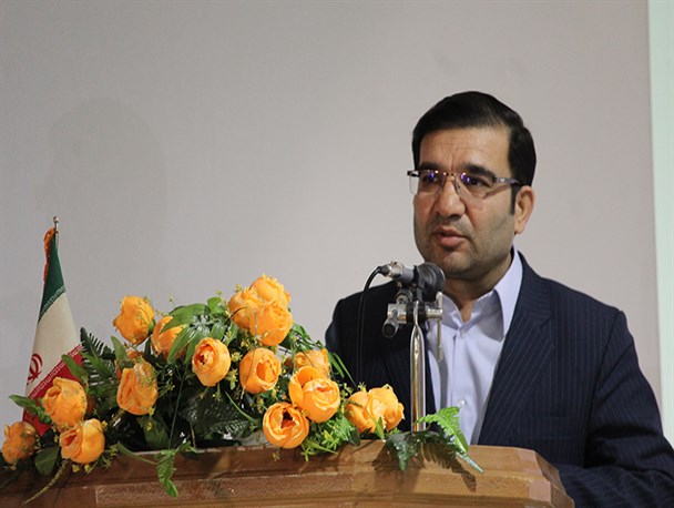 امیدواریم ‌به زودی جشن ریشه‌کنی بی‌سوادی در خلیل آباد برگزار شود