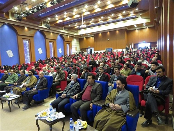 نخستین سالگرد شهدای گمنام و همایش فعالین قرآنی شهرستان در دانشگاه آزاد دولت آباد + تصاویر