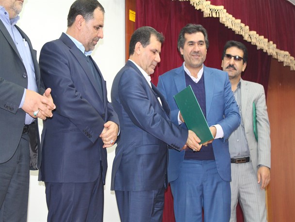 زارعی: حاشیه سازی کار خوبی نیست / استاندار: مرکز استان پیشانی اداری کهگیلویه وبویراحمد است