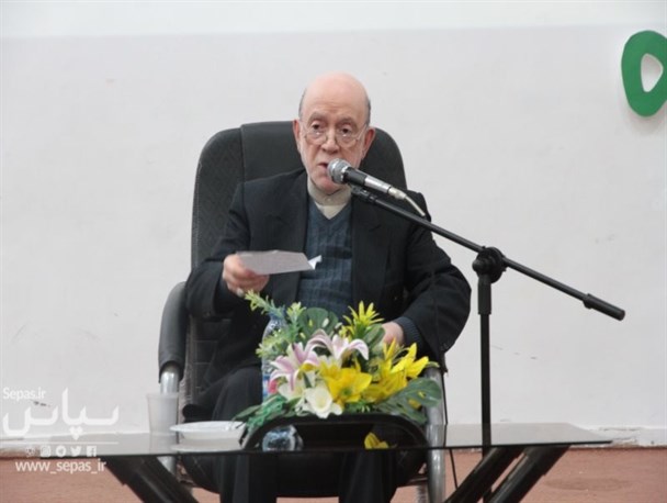 کلمه تقلب رمز فتنه برای براندازی بود/ حصر، ارفاق نظام به سران فتنه بوده است