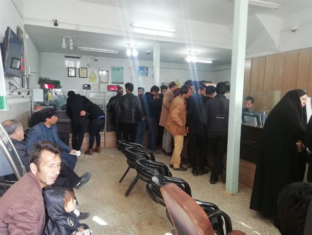 نارضایتی مردم از کمبود شعب بانکی در بخش جنگل رشتخوار