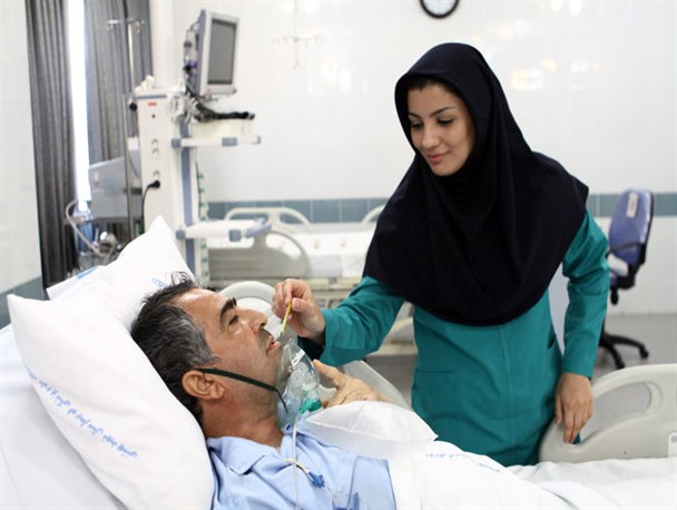 سیاست انقباضی دولت در جذب نیروی پرستار مشکل ساز شده است