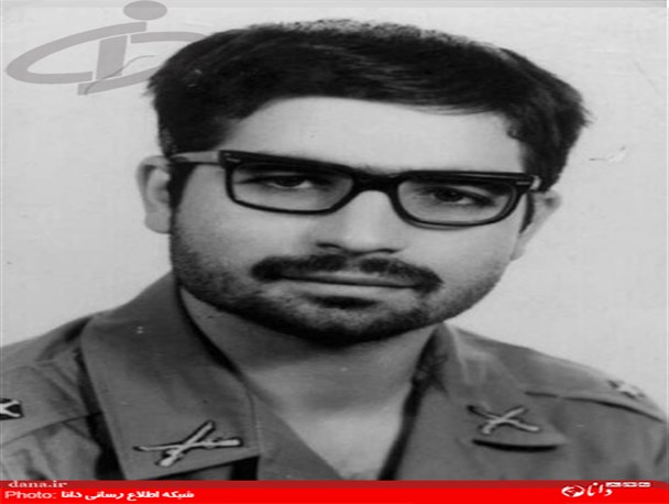 عکس خبری/رئیس جمهور در لباس سربازی