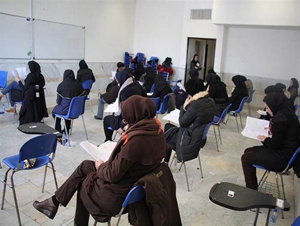 برگزاری آزمون دکتری تخصصی در دانشگاه آزاد واحد رشت+تصاویر