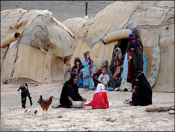 «کپر» تنها سرپناه مردم در دوران پهلوی بود/ انقلابِ خانه سازیِ نظام اسلامی در شهرستان دلگان