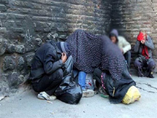معتادان متجاهر وصله ناجور شهر/ معضلی که حل آن همت همگانی‌ می‌خواهد