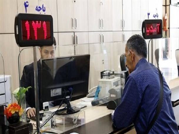 سوء مدیریت بانک و اداره اتباع با مسدودسازی کارت‌های بانکی «بدون اطلاع» اتباع خارجی