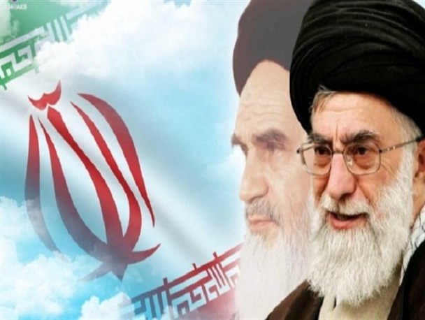 مقام معظم رهبری نشان دادند که جانشین مناسبی برای امام خمینی(ره) هستند