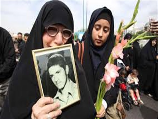 گفتگو بامادر شهیدی که دیگر آرزویی ندارد