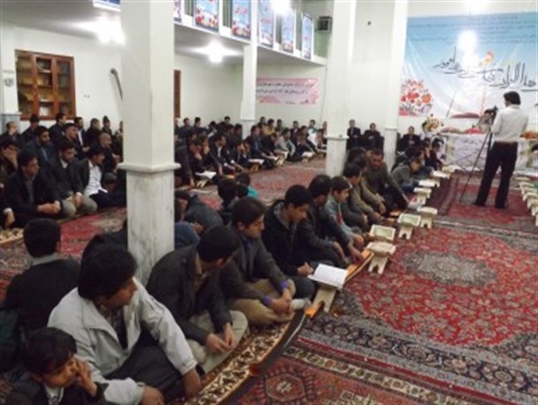 محفل انس با قرآن در بکرآباد ورزقان برگزارشد/تصاویر