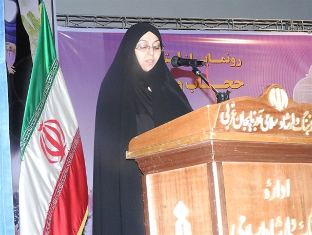 اولین جشنواره بانوی وزین اسلامی ایرانی در ارومیه افتتاح شد