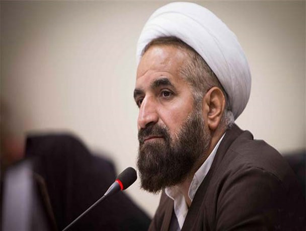 بیش از  4 میلیون متر مربع از خیابان های یزد آسفالت شد /تعهد، تخصص و تجربه؛ لازمه عضویت در شورای شهر