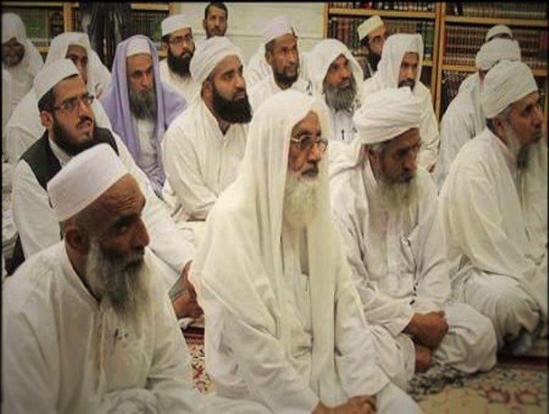 محبت به اهل بیت شیعه و سنی ندارد/ فاطمه زهرا(رضی الله عنها) افضل زنان در سرای باقی و فانیست