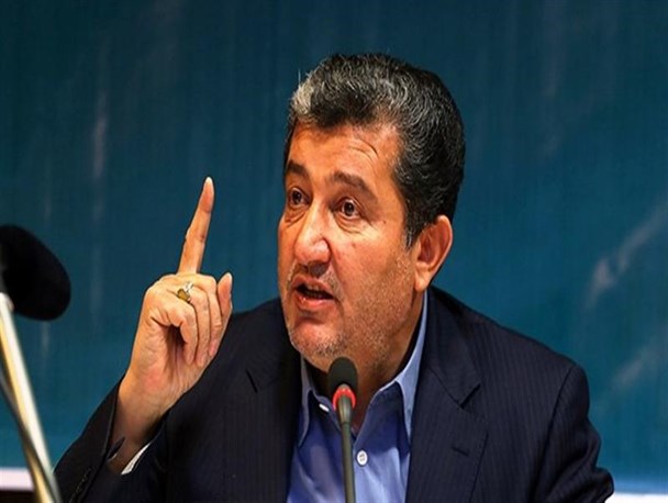 مجلس گرانی را کنترل می کند، درعوض بانک مرکزی بازار ارز را رها میکند/ آیا نمیتوانستند مدیریت بازار ارز را زودتر انجام دهند؟
