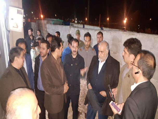 حضور سرزده استاندار کرمانشاه در مناطق زلزله زده + تصاویر