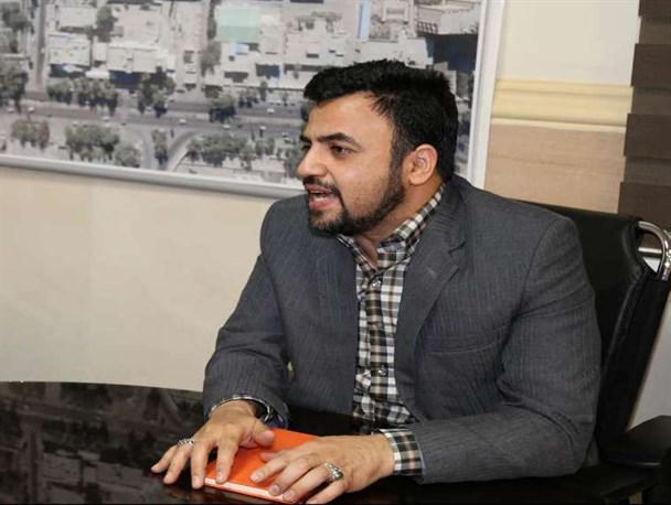 پزشکان یک کیلو سنگ از مثانه دختر۱۸ساله خارج کردند