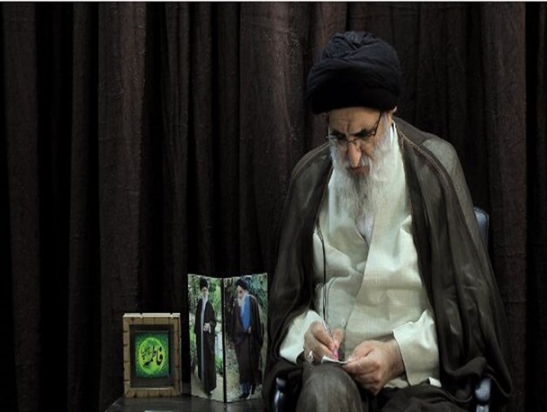 دشمن با سیاه نمایی و جعل اخبار کذب نمی تواند جامعه ما را ملتهب کند/ علاوه بر رعایت بهداشت، باید دستورات مسئولین مربوطه را رعایت کنیم