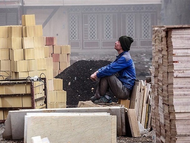 تامین اجتماعی استان زنجان حقوق کارگران را ضایع می‌کند/ بیمه، معضل همیشگی "کارگران ساختمانی"