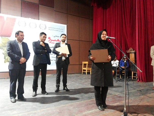 تجلیل از عوامل فیلم «ممیرو» در دهدشت+ تصاویر