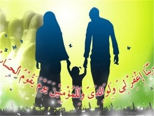 زنان محور اصلی مقاصد دشمنان اند/ دور کردن زنان از کانون گرم خانواده از راههای نفوذ دشمنان است