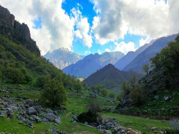 طبیعت زیبای باشت انتخاب اول گردشگران نوروزی / ازدحام مسافران نوروزی در مناطق گردشگری باشت+تصاویر